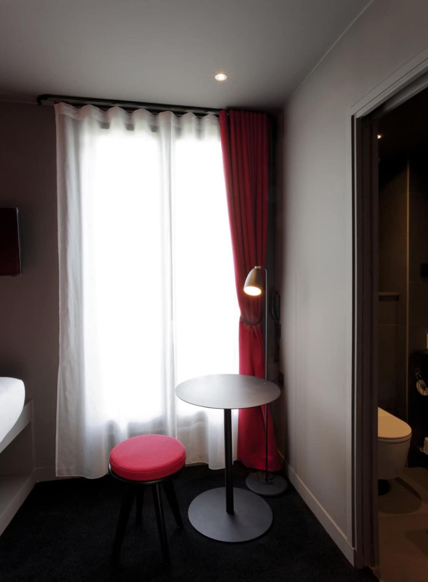 Hotel Saint Marcel Paryż Zewnętrze zdjęcie