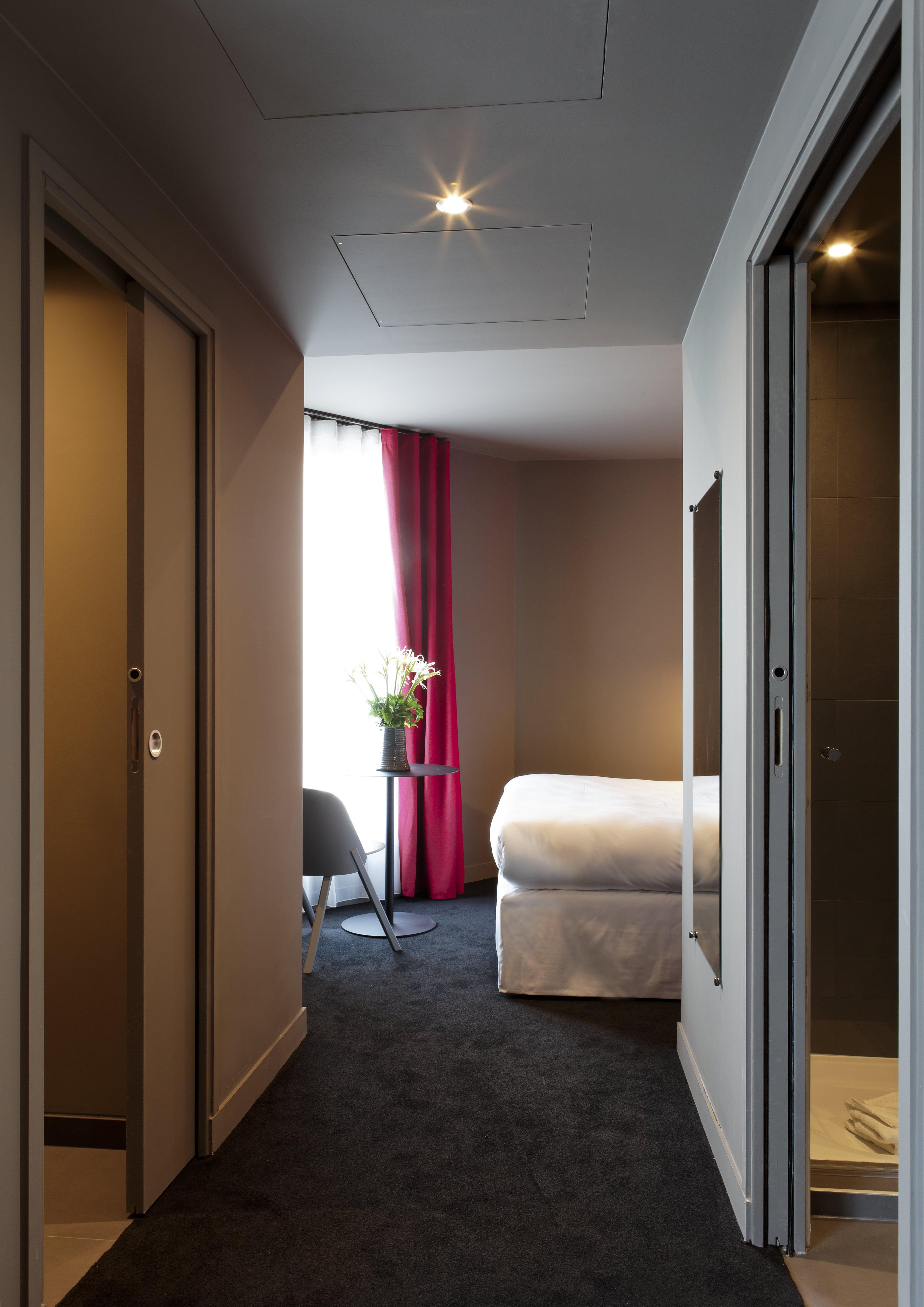 Hotel Saint Marcel Paryż Zewnętrze zdjęcie